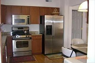 3rd image of 395 Graceland Ave Unit 407