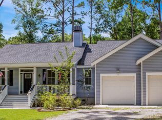 5 Moultrie Ct, Beaufort, SC 29907