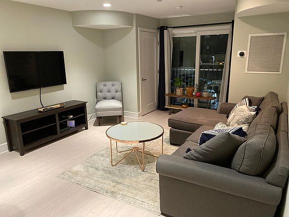 4th image of 770 Washington Ave #205