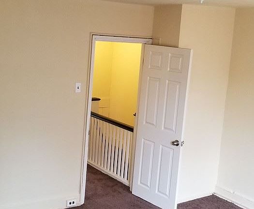 3rd image of 1607 Latona St