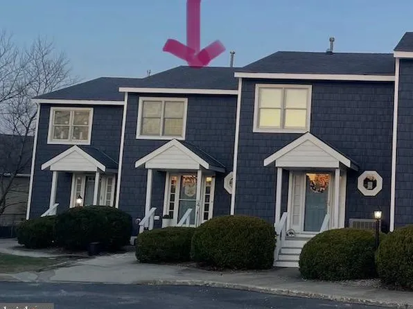 16 Vessel Rd APT 4, Waretown, NJ 08758