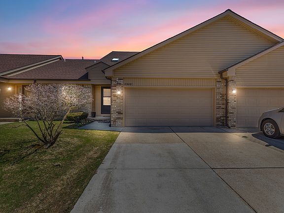 2nd image of 2315 Heritage Pointe Dr