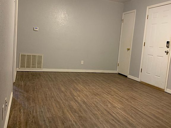 3rd image of 3677 Antelope Dr