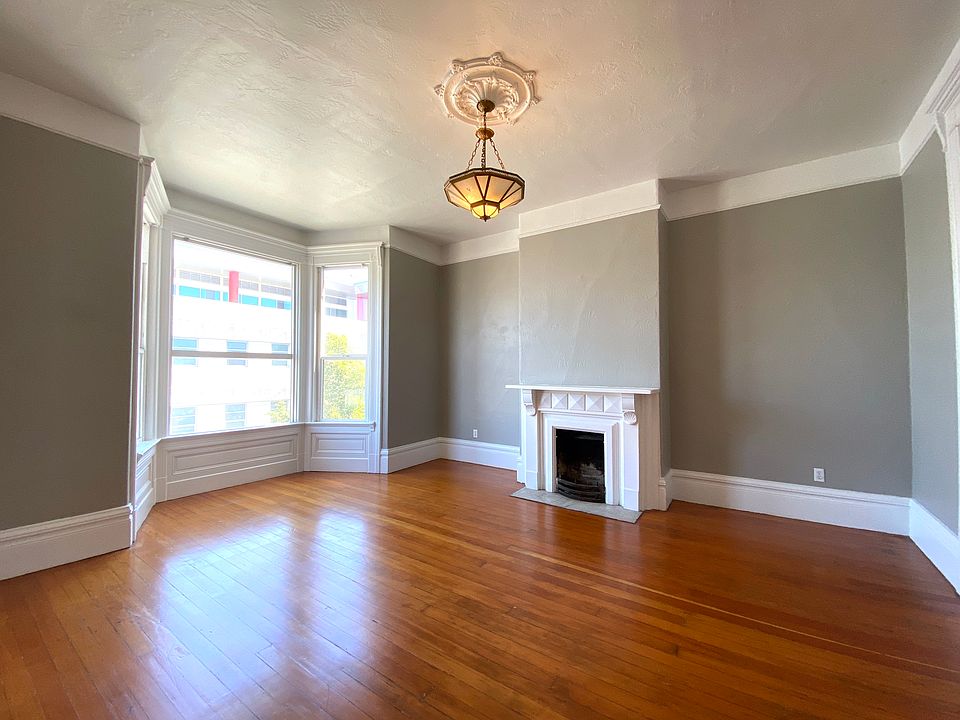 1st image of 1106 Valencia St