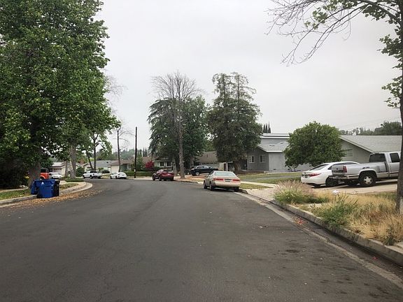 4th image of 21806 Bryant St
