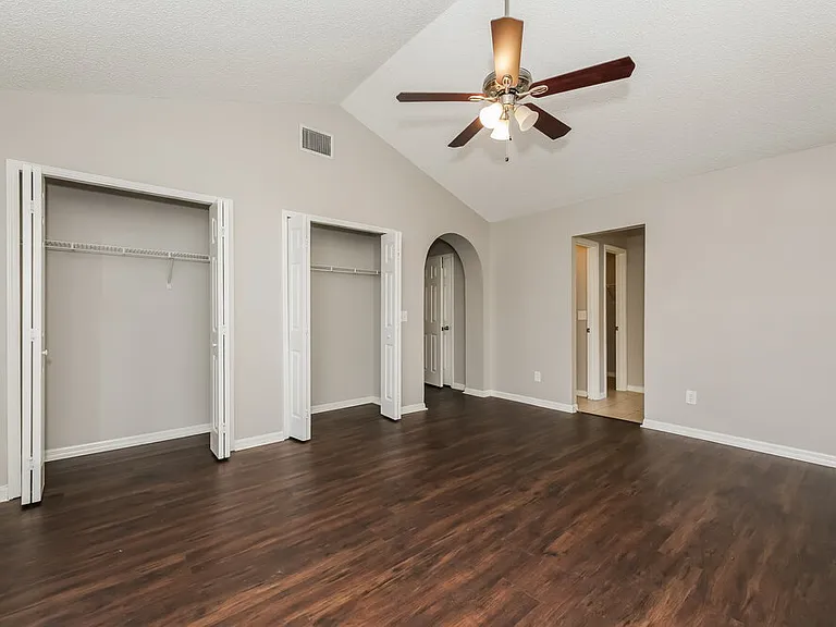 1455 Beecher Ln — Photo 10