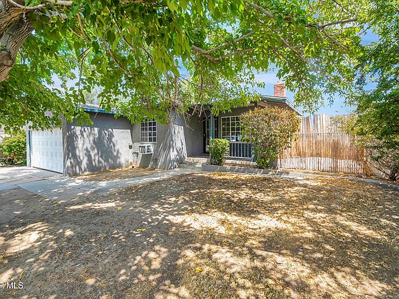 3rd image of 44258 Foxton Ave