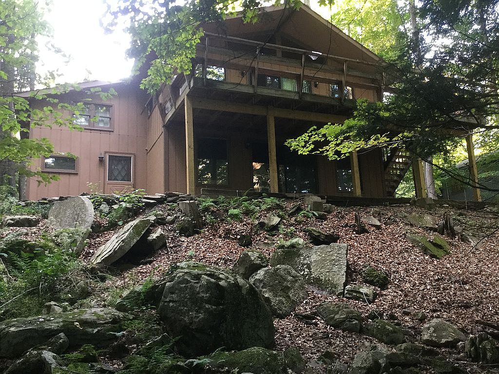 421 The Hideout, Lake Ariel, PA 18436 Zillow