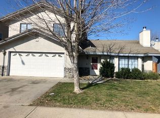 1266 David Dr, Oakdale, CA 95361