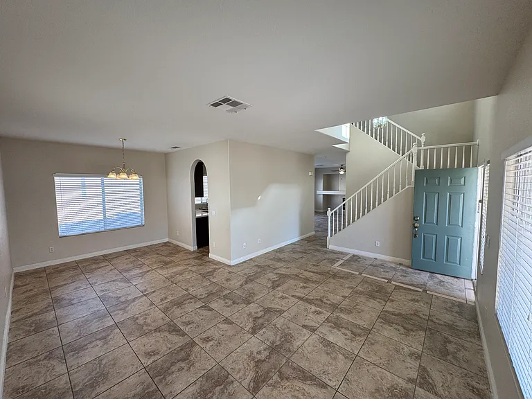 2883 Cordillera Dr — Photo 6