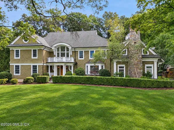 23 Daffodil Ln, Cos Cob, CT 06807
