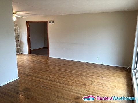 2nd image of 1132 Midiron Ave