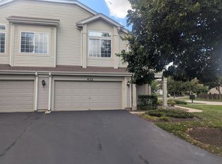 432 E Thornhill Ln, Palatine, IL 60074