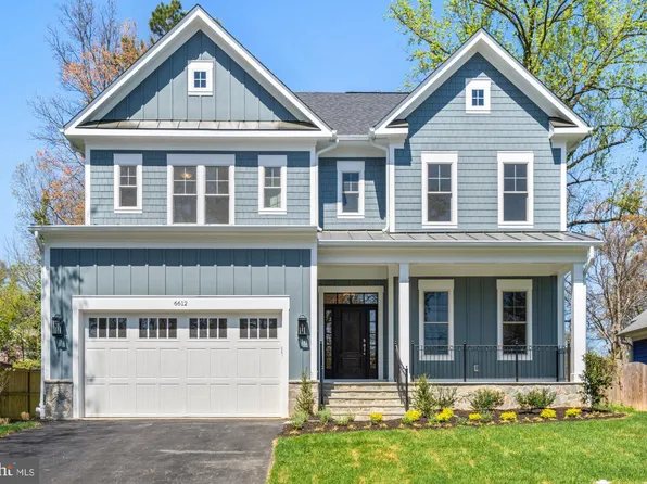 2221 Orchid Dr, Falls Church, VA 22046