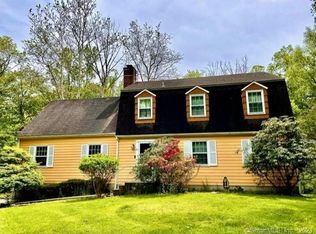 23 Laurel Rd, Stamford, CT 06903