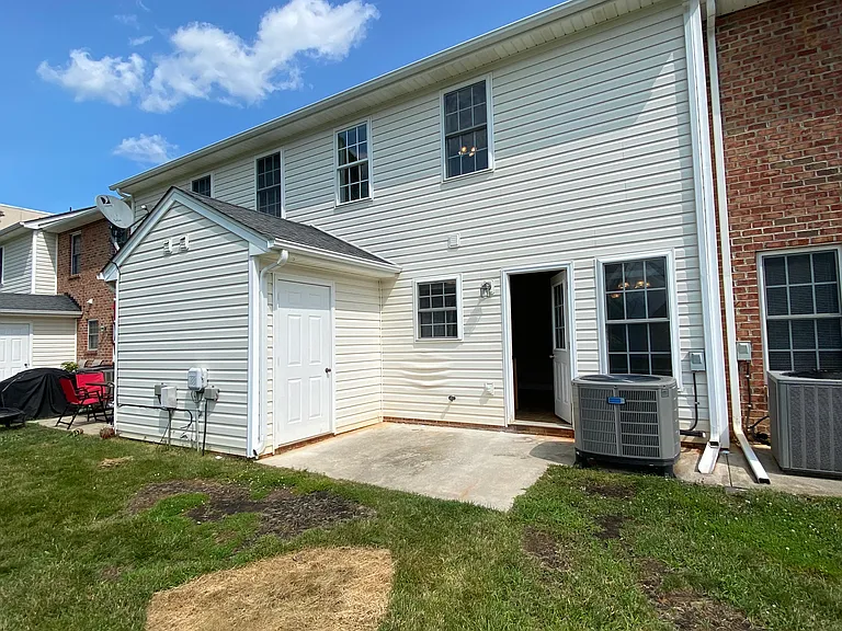 3600 Old Forest Rd #83 — Photo 21