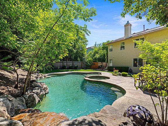 5th image of 6540 Arcade Creek Way