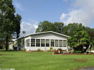 1907 Torres Ln, Lillian, AL 36549