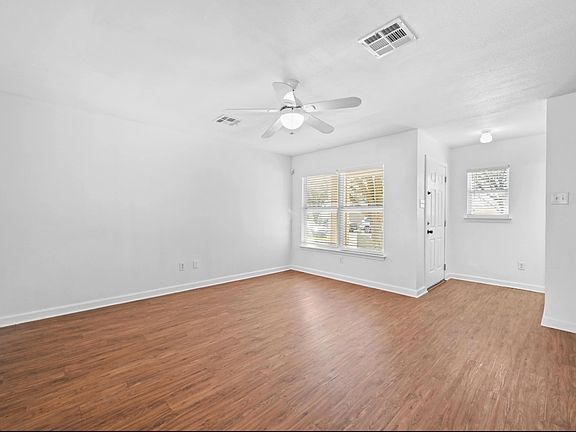 5th image of 13520 Alysheba Dr