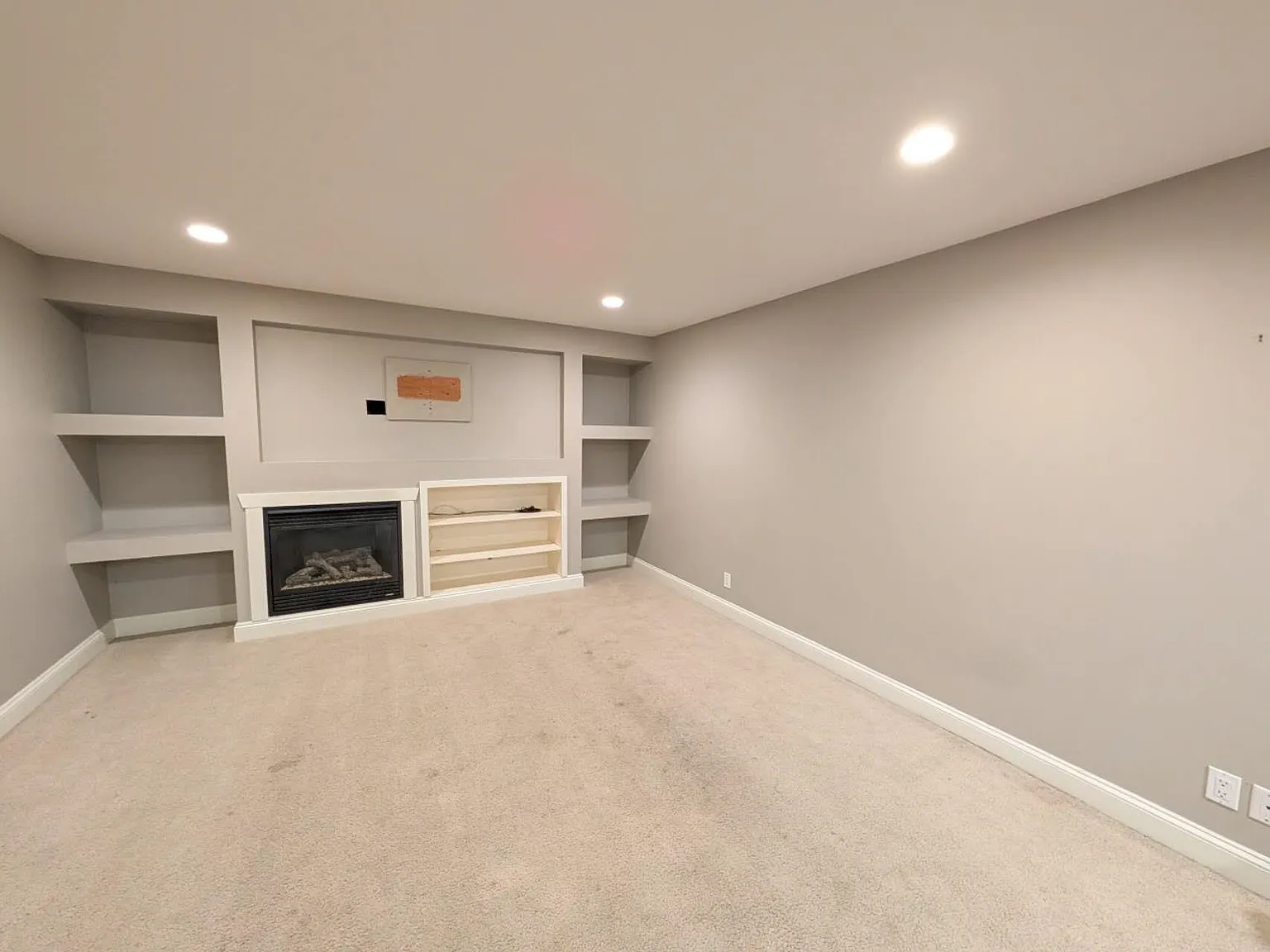 2 bed, 800 sqft, $1,500 — Photo 1