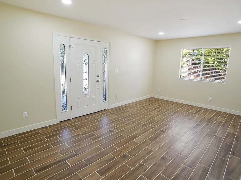 10561 El Dorado Ave — Photo 2