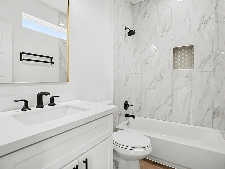 115 Milby St — Photo 22
