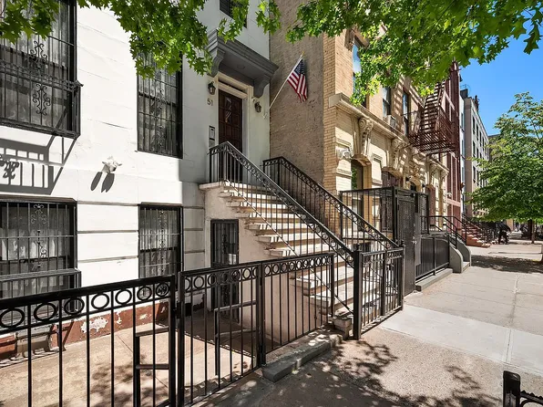 51 E 130th St, New York, NY 10037