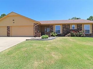 5731 Hazel Rd, Bartlesville, OK 74006