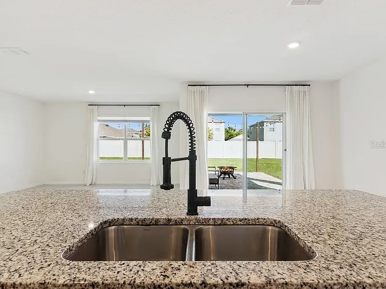 5235 Mahogany Dr — Photo 9