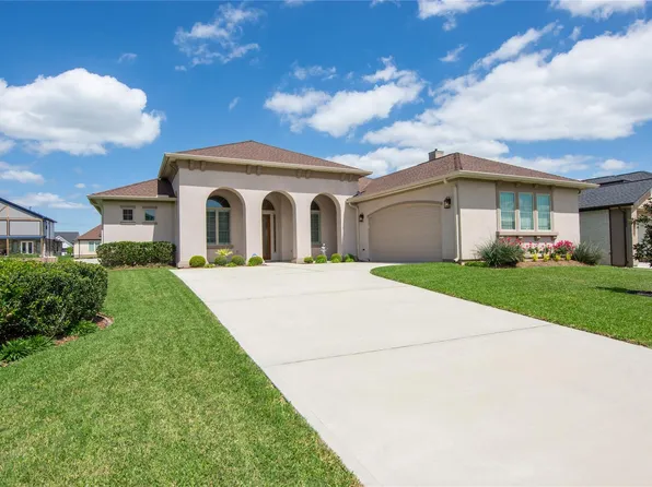 12566 Saint Ann Ct, Willis, TX 77318