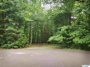 9 Korgan Ct., Laceys Spring, AL 35754