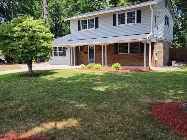 5615 Rolling Rd, Springfield, VA 22151