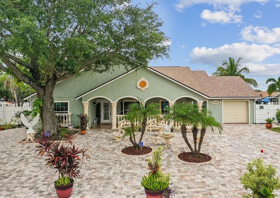 1st image of 7004 COBBLEWOOD COURT