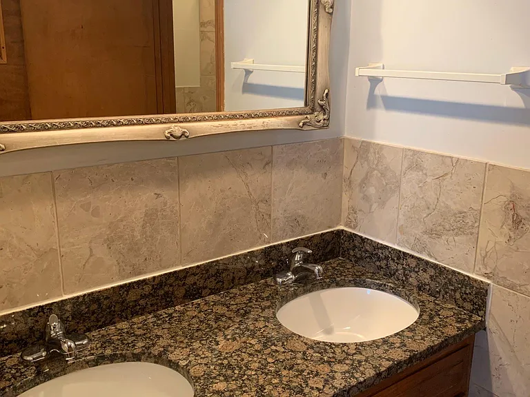 4942 Grand Ave #10 — Photo 6