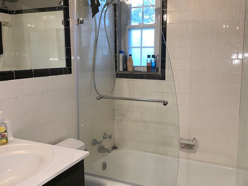 2nd image of 100 Lewis Dr Unit 2M