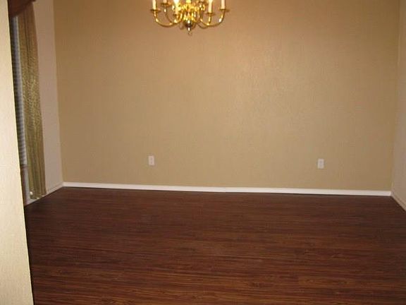 5th image of 326 Cherrywood Trl