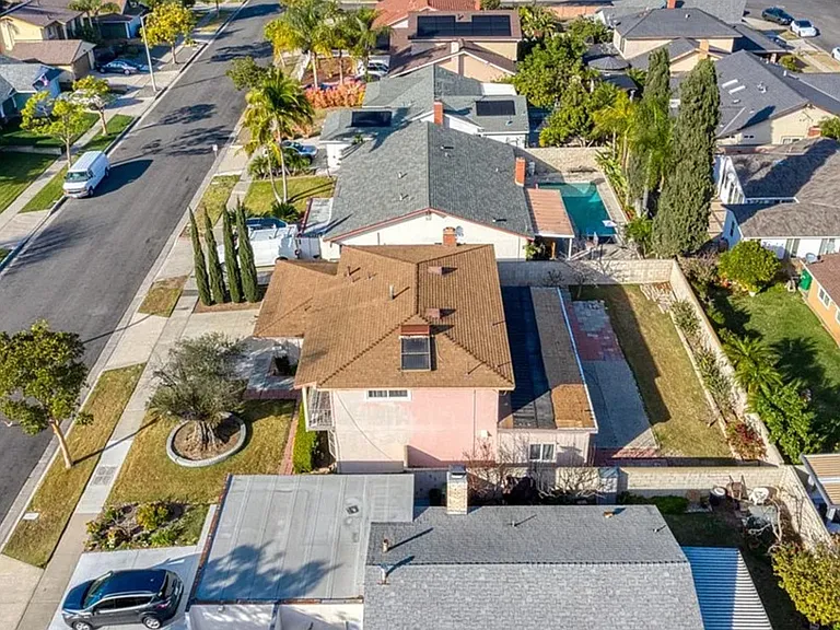 3705 Ramona Dr — Photo 7