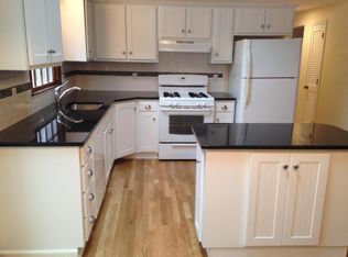 79 Barnacle Rd, Yarmouth Port, MA 02675