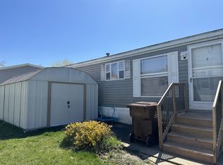 61 Pine Dr E, Mason, MI 48854