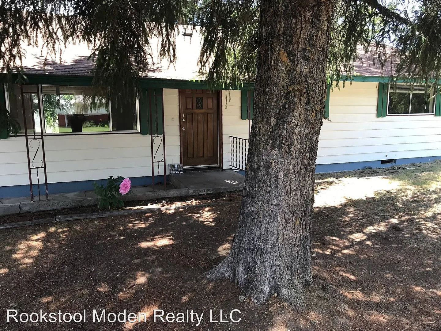 4221 Gary St photo 1