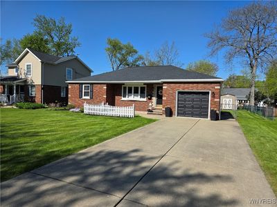 3508 Warner Dr, Grand Island, NY, 14072