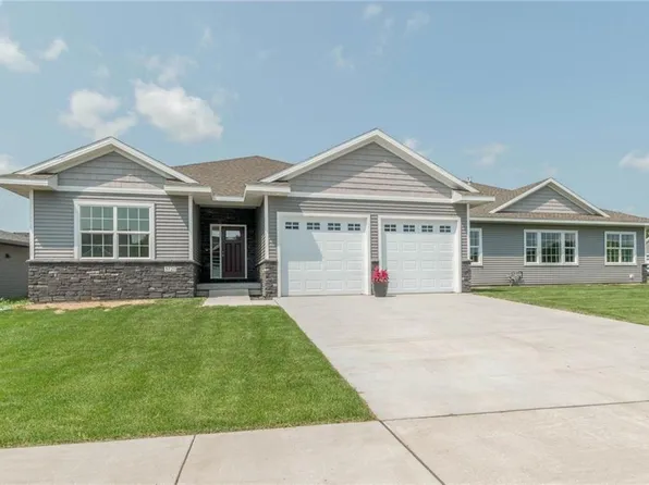 5721 Quarry Dr, Ames, IA 50010