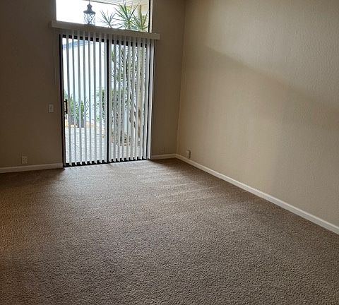 4th image of 854 W El Dorado Dr