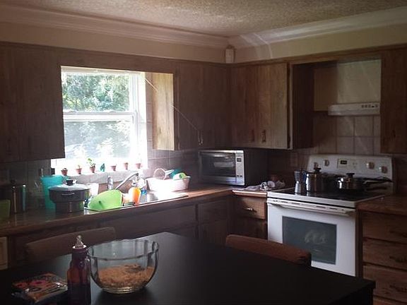 2nd image of 3818 Jerry Smith Rd