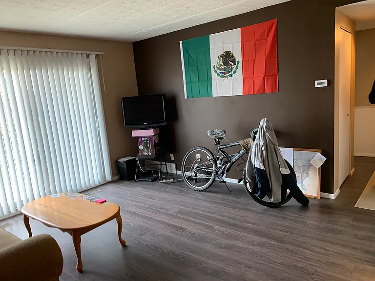 438 Fleeter Ct #43 — Photo 3