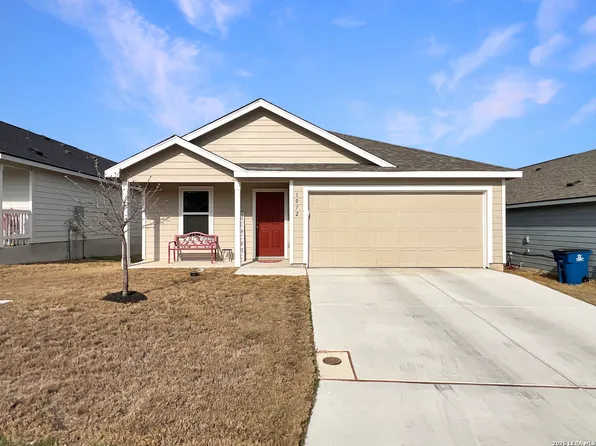 1072 Shutter Way, Kerrville, TX 78028