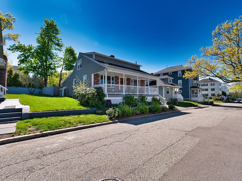 1st image of 235 Chavenson St