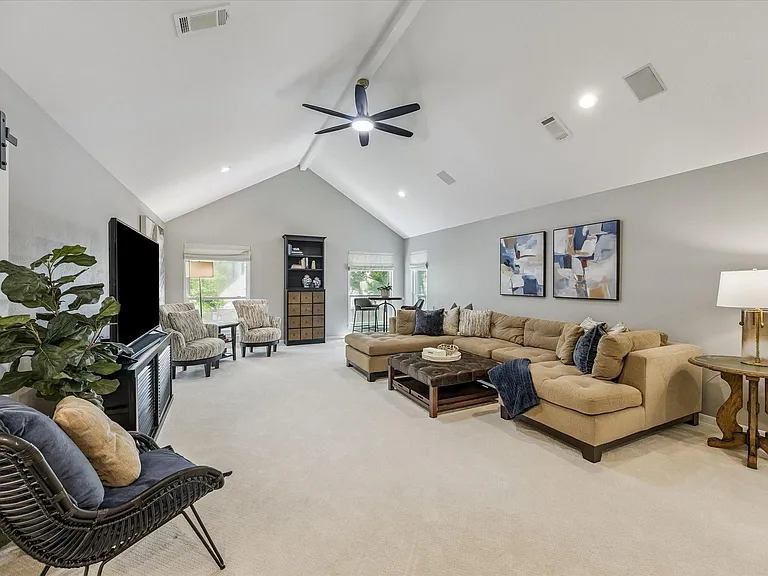 27 Cedarwing Ln — Photo 22