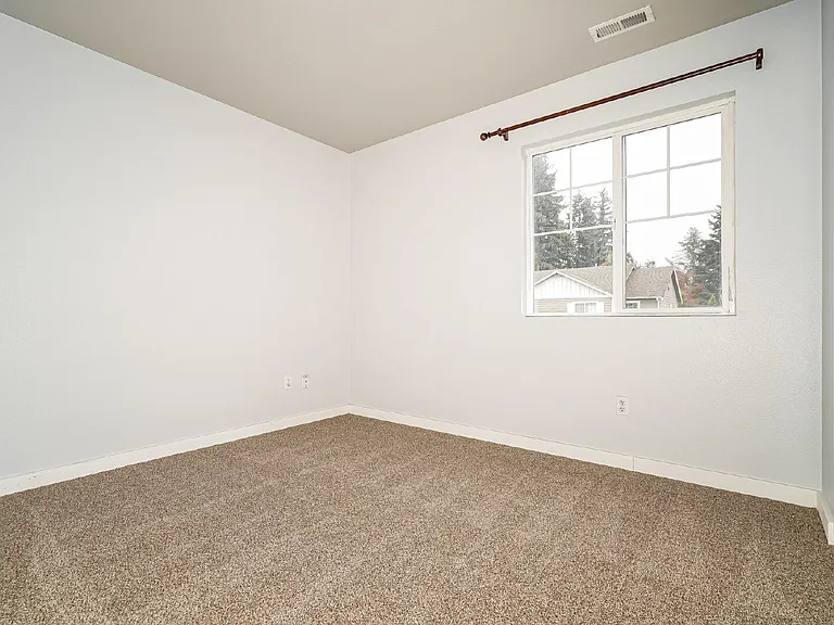 11521 138th Street Ct E — Photo 11