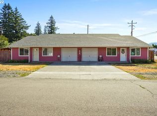 152 SW 4th Ave, Mill City, OR 97360